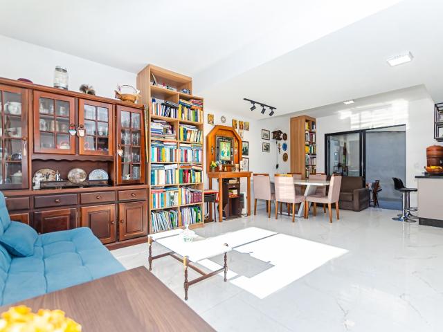 Casa / Sobrado para Venda em Curitiba/PR Vista Alegre 3 Quartos