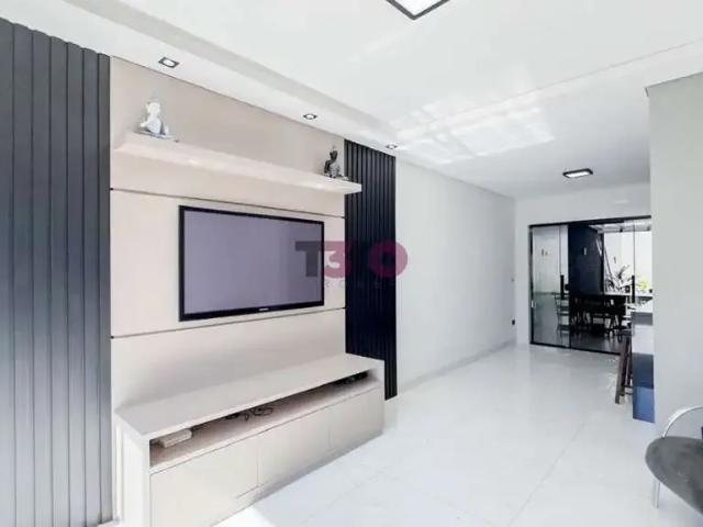 Casa / Sobrado para Venda em Curitiba/PR Xaxim 2 Quartos