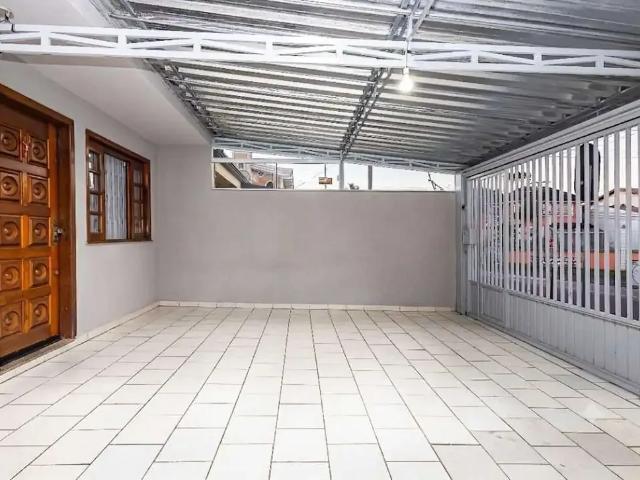 Casa / Sobrado para Venda em Curitiba/PR Xaxim 2 Quartos