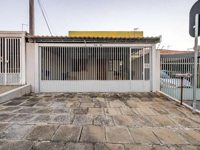 Casa / Sobrado para Venda em Curitiba/PR Xaxim 2 Quartos