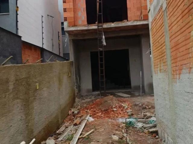 Casa / Sobrado para Venda em Curitiba/PR Xaxim
