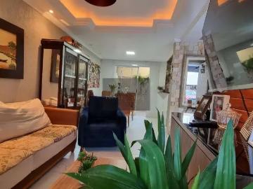 Casa / Sobrado para Venda em Curitiba/PR Xaxim 3 Quartos