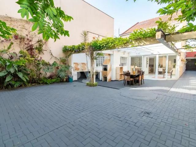 Casa / Sobrado para Venda em Curitiba/PR Xaxim 3 Quartos