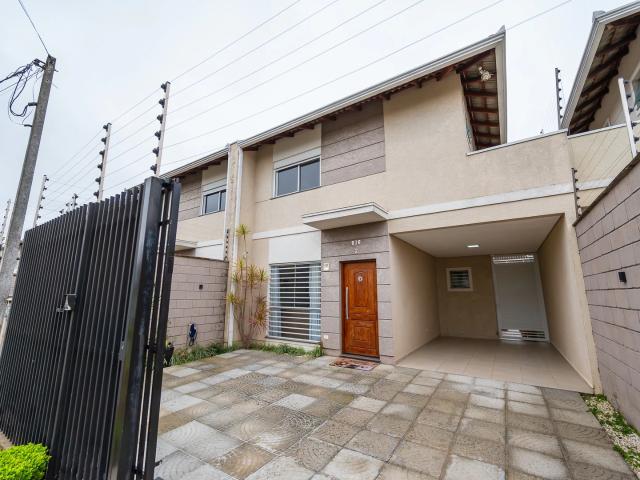 Casa / Sobrado para Venda em Curitiba/PR Xaxim 3 Quartos