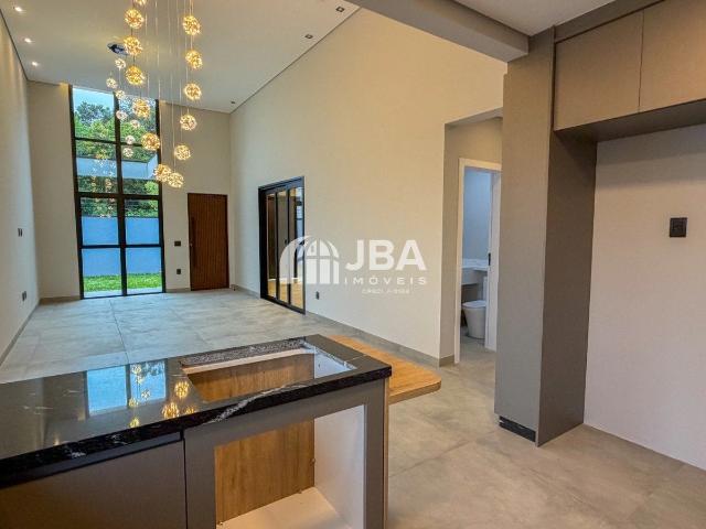 Casa / Sobrado para Venda em Curitiba/PR Xaxim 3 Quartos