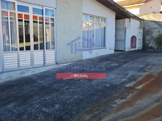 Casa / Sobrado para Venda em Curitiba/PR Xaxim 3 Quartos