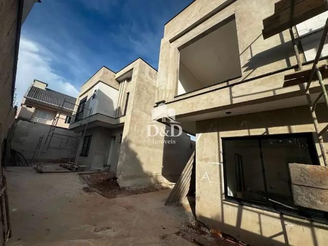 Casa / Sobrado para Venda em Curitiba/PR Xaxim 3 Quartos