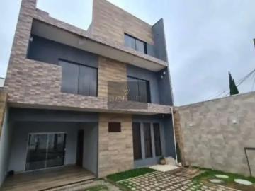Casa / Sobrado para Venda em Curitiba/PR Xaxim 3 Quartos