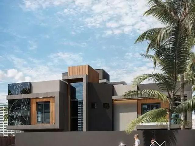 Casa / Sobrado para Venda em Curitiba/PR Xaxim 3 Quartos