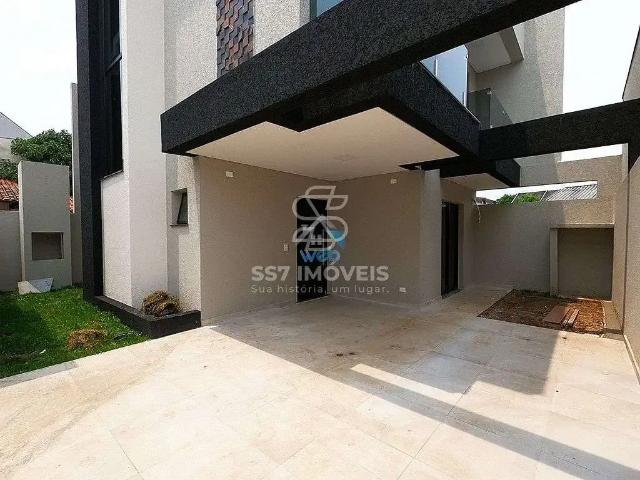 Casa / Sobrado para Venda em Curitiba/PR Xaxim 3 Quartos