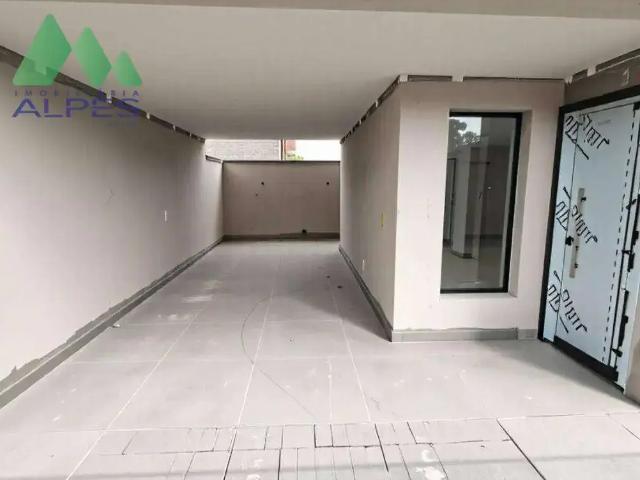 Casa / Sobrado para Venda em Curitiba/PR Xaxim 3 Quartos
