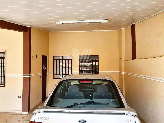 Casa / Sobrado para Venda em Curitiba/PR Xaxim 3 Quartos