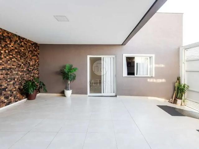 Casa / Sobrado para Venda em Curitiba/PR Xaxim 3 Quartos