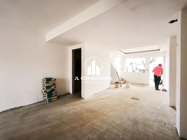 Casa / Sobrado para Venda em Curitiba/PR Xaxim 3 Quartos