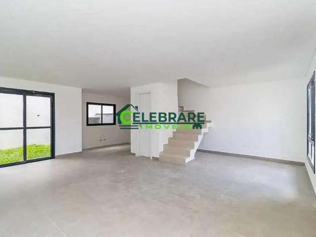 Casa / Sobrado para Venda em Curitiba/PR Xaxim 3 Quartos