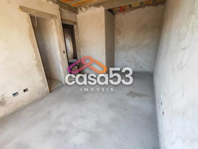 Casa / Sobrado para Venda em Curitiba/PR Xaxim 3 Quartos