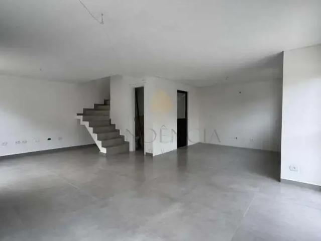 Casa / Sobrado para Venda em Curitiba/PR Xaxim 3 Quartos