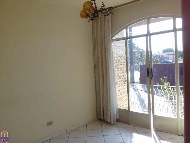 Casa / Sobrado para Venda em Curitiba/PR Xaxim 3 Quartos