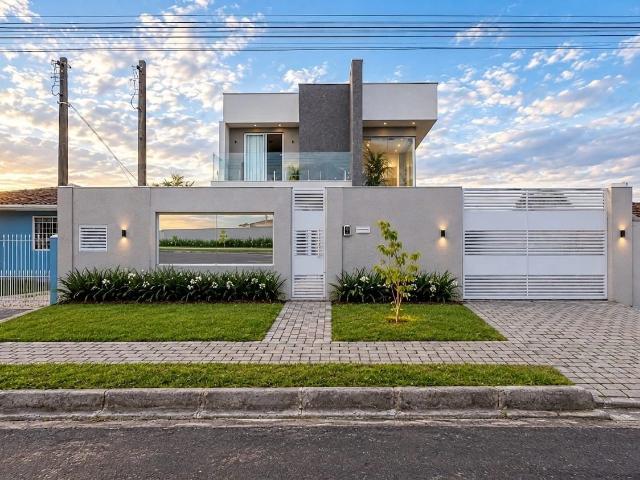 Casa / Sobrado para Venda em Curitiba/PR Xaxim 4 Quartos