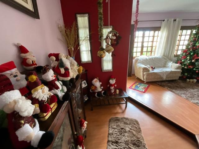 Casa / Sobrado para Venda em Curitiba/PR Xaxim 4 Quartos