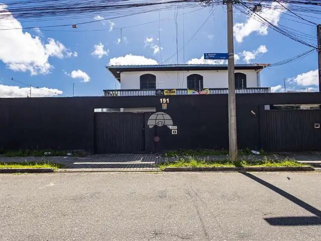 Casa / Sobrado para Venda em Curitiba/PR Xaxim 4 Quartos