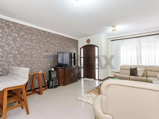 Casa / Sobrado para Venda em Curitiba/PR Xaxim 4 Quartos