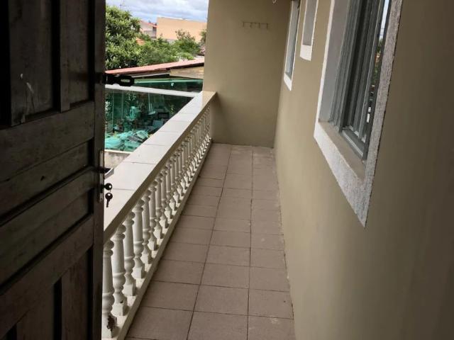Casa / Sobrado para Venda em Curitiba/PR Xaxim 4 Quartos