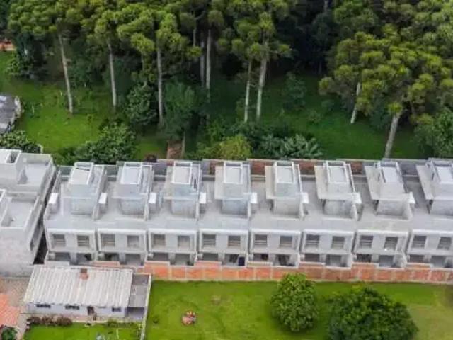 Casa / Sobrado para Venda em Curitiba/PR Xaxim 4 Quartos