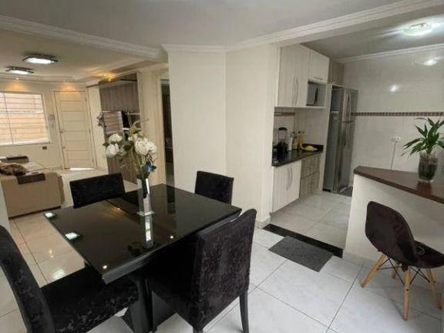 Casa / Sobrado para Venda em Curitiba/PR Xaxim 4 Quartos