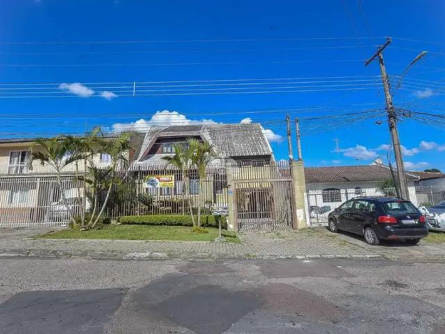 Casa / Sobrado para Venda em Curitiba/PR Xaxim 4 Quartos
