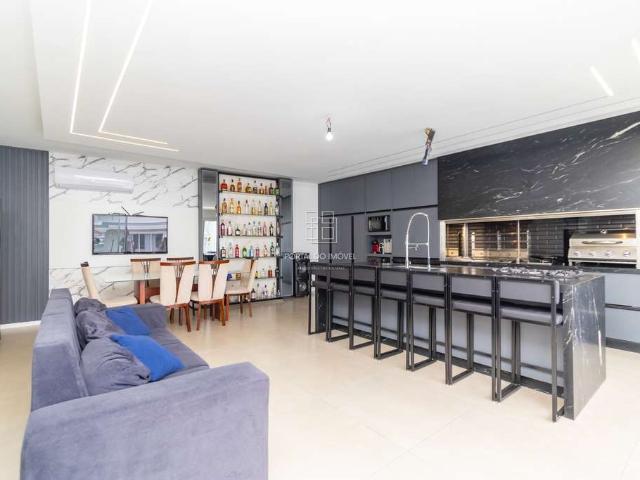 Casa / Sobrado para Venda em Curitiba/PR Xaxim 4 Quartos
