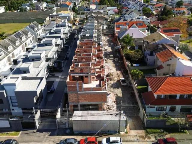 Casa / Sobrado para Venda em Curitiba/PR Xaxim 4 Quartos