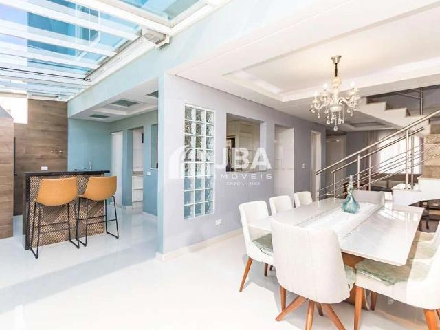 Casa / Sobrado para Venda em Curitiba/PR Xaxim 4 Quartos