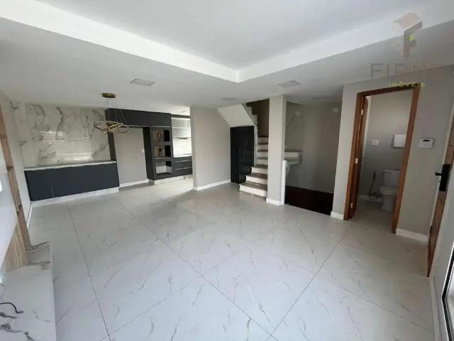 Casa / Sobrado para Venda em Curitiba/PR Xaxim 4 Quartos