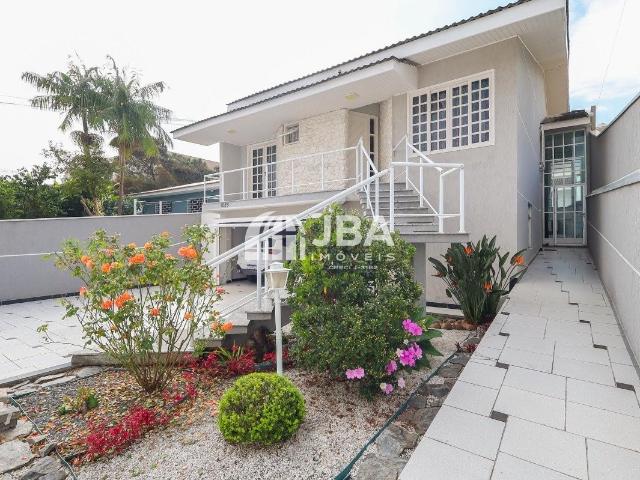 Casa / Sobrado para Venda em Curitiba/PR Xaxim 5 Quartos