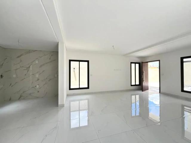 Casa / Sobrado para Venda em Curitiba/PR Xaxim