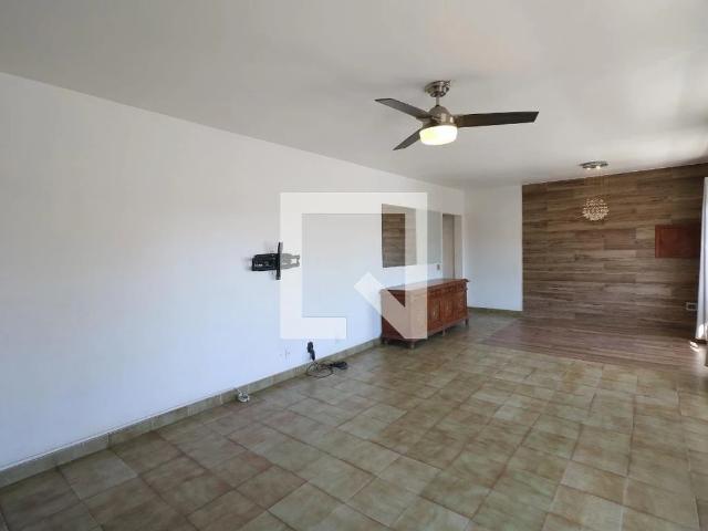 Casa / Sobrado para Venda em Diadema/SP Conceição 3 Quartos