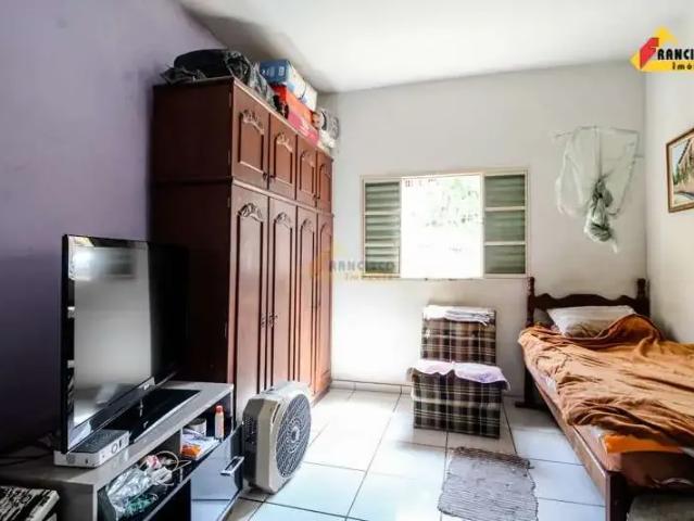 Casa / Sobrado para Venda em Divinópolis/MG Manoel Valinhas 4 Quartos