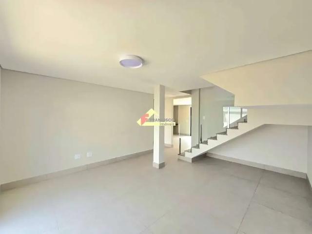 Casa / Sobrado para Venda em Divinópolis/MG Bom Pastor 3 Quartos
