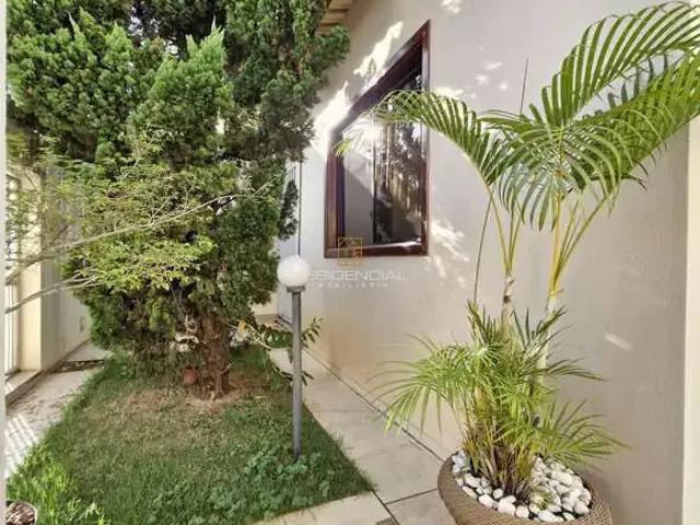 Casa / Sobrado para Venda em Divinópolis/MG Bom Pastor 3 Quartos