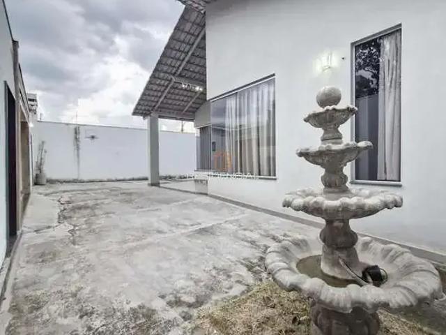 Casa / Sobrado para Venda em Divinópolis/MG Catalão 3 Quartos