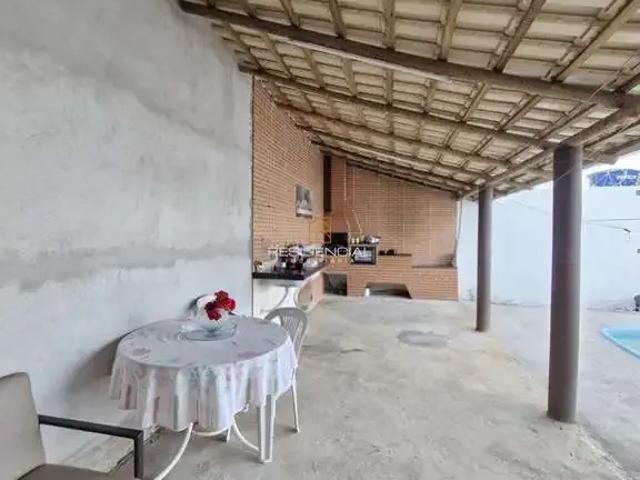Casa / Sobrado para Venda em Divinópolis/MG Chanadour 3 Quartos