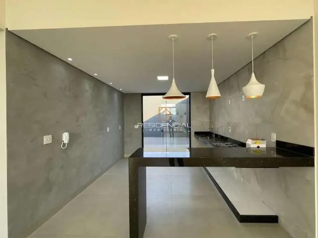 Casa / Sobrado para Venda em Divinópolis/MG Conjunto Habitacional Dom Cristiano 3 Quartos