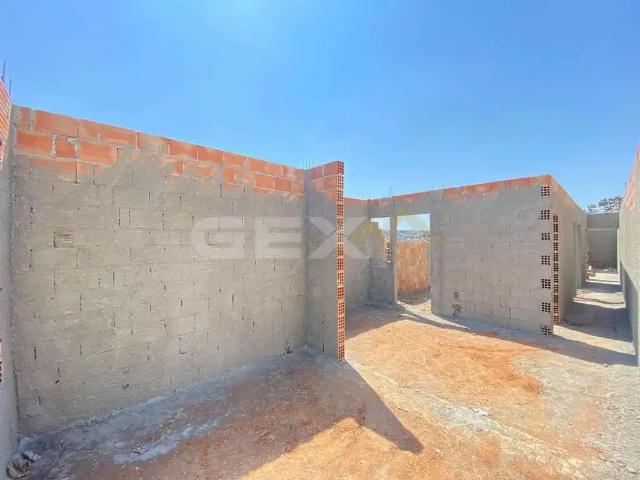 Casa / Sobrado para Venda em Divinópolis/MG Dona Rosa 3 Quartos