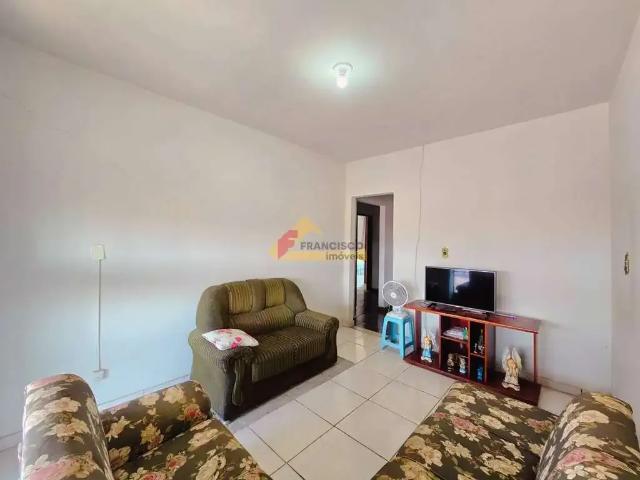 Casa / Sobrado para Venda em Divinópolis/MG Ermida 3 Quartos