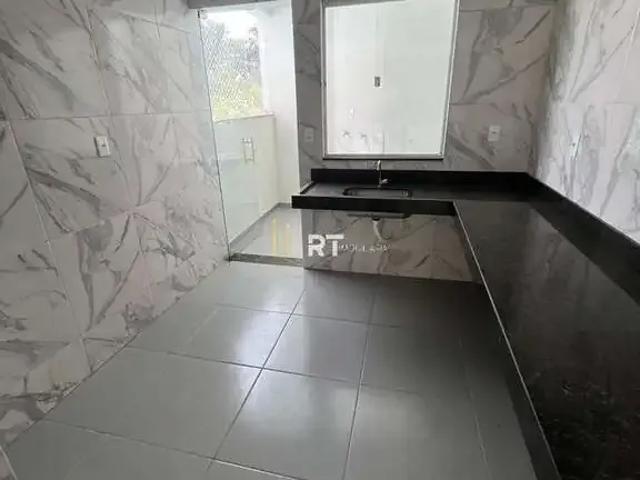 Casa / Sobrado para Venda em Divinópolis/MG Floresta 3 Quartos