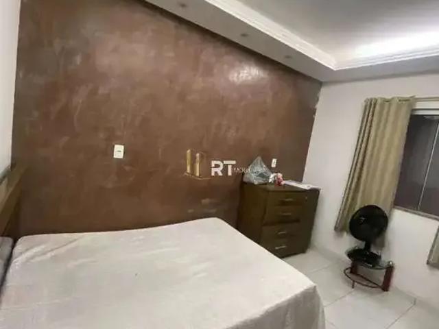 Casa / Sobrado para Venda em Divinópolis/MG Floresta 3 Quartos