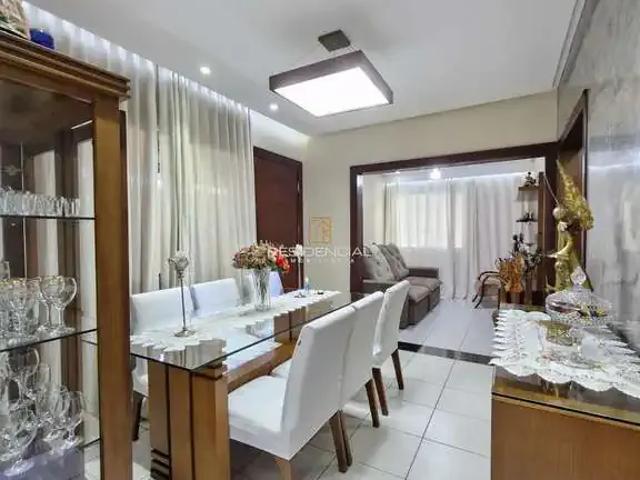 Casa / Sobrado para Venda em Divinópolis/MG Geraldo Pereira 3 Quartos
