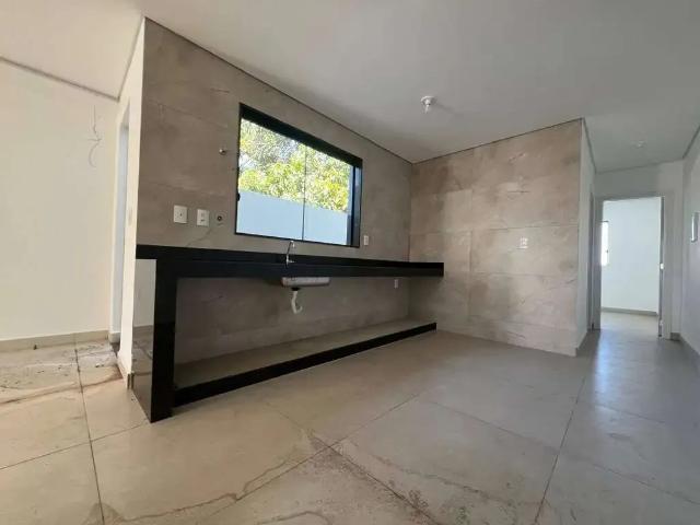 Casa / Sobrado para Venda em Divinópolis/MG Itaí 3 Quartos