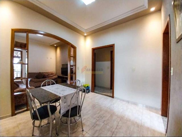 Casa / Sobrado para Venda em Divinópolis/MG Interlagos 3 Quartos
